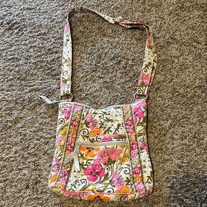 Vera Bradley garden Floral Crossbody Bag L